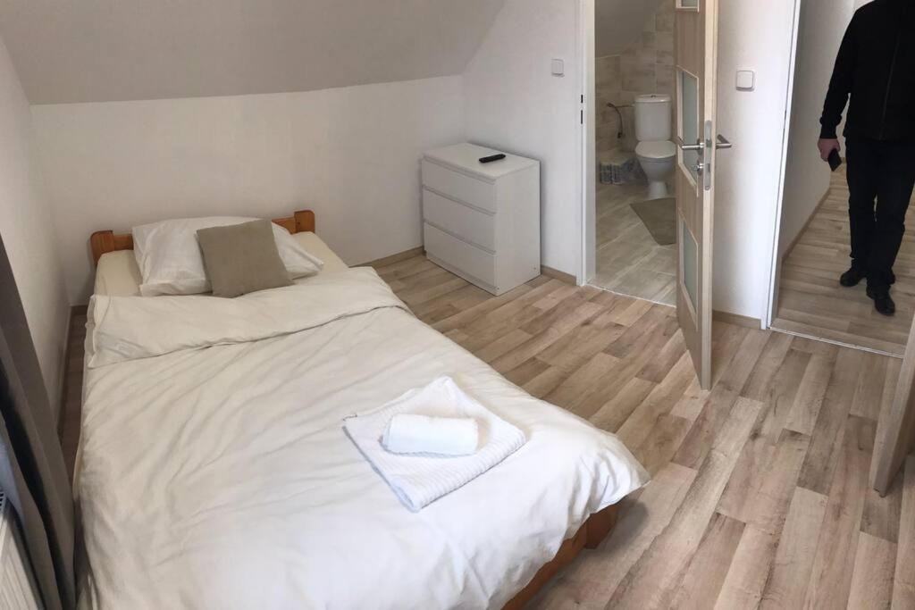 Apartment Diana Hostka  エクステリア 写真